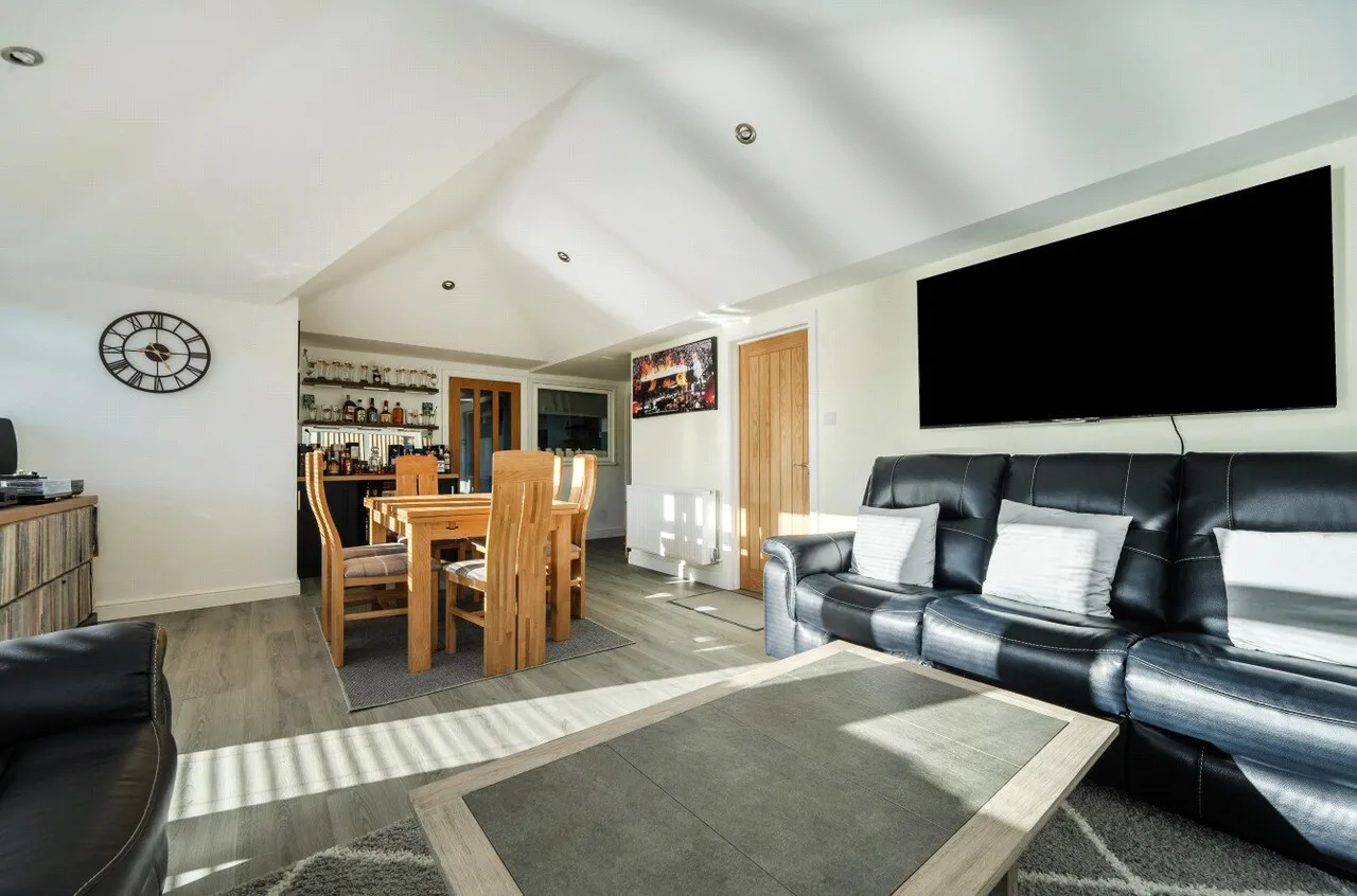 Waggoners Way, Grayshott, GU26, photo 17