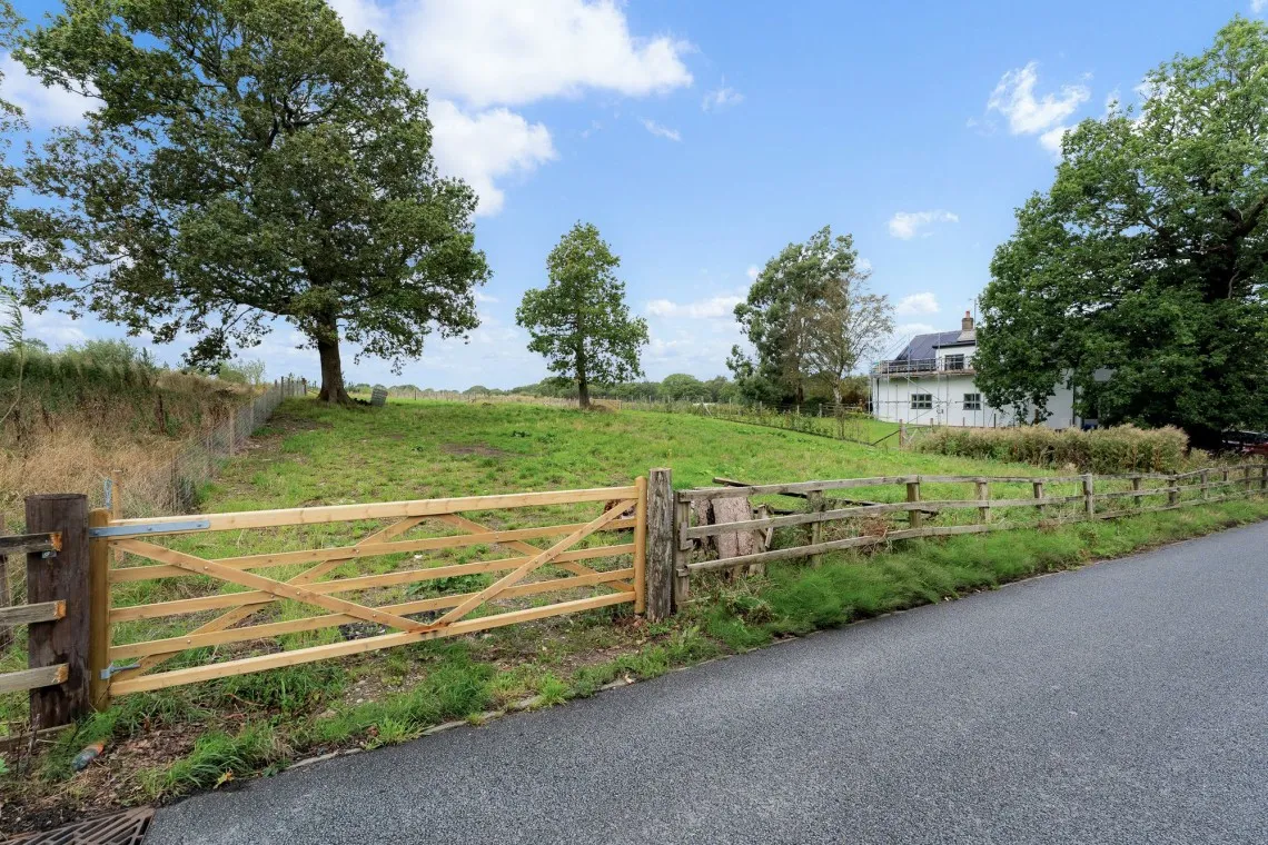 Higher Lane, Dalton, WN8, photo 49