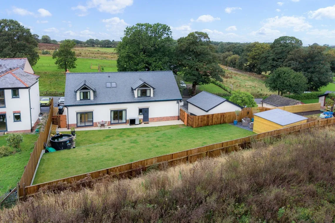 Higher Lane, Dalton, WN8, photo 51