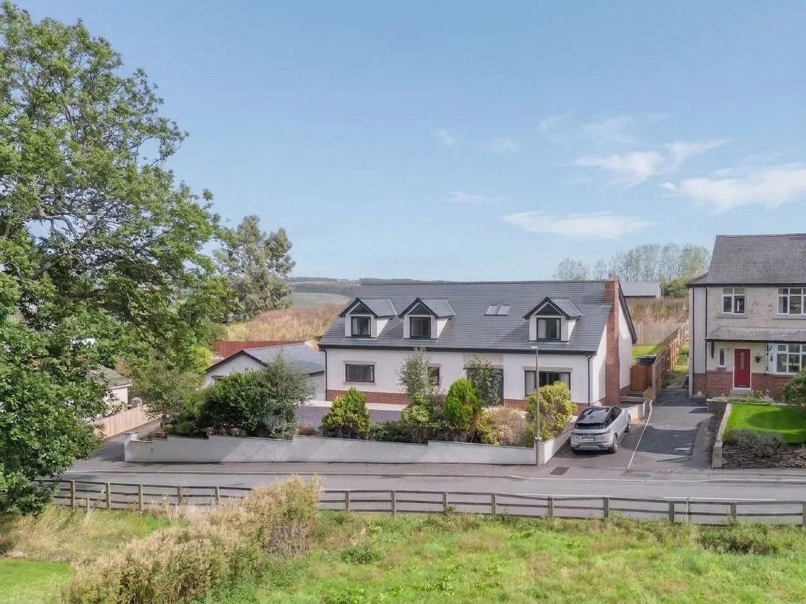 4 bed house for sale, Higher Lane, Dalton, WN8