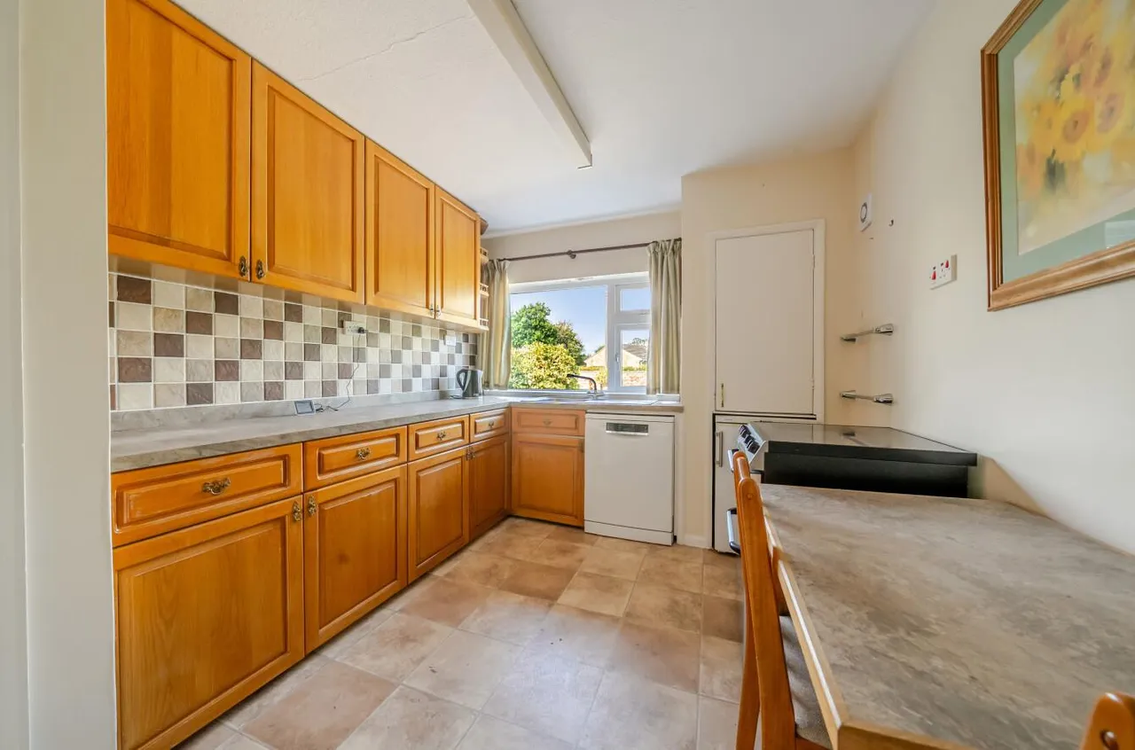 Tetbury Lane, Crudwell, SN16, photo 6