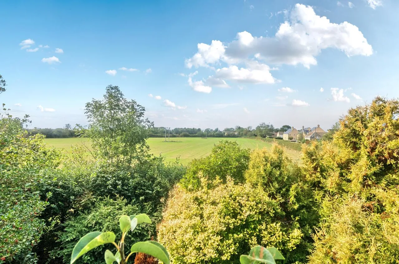 Tetbury Lane, Crudwell, SN16, photo 21
