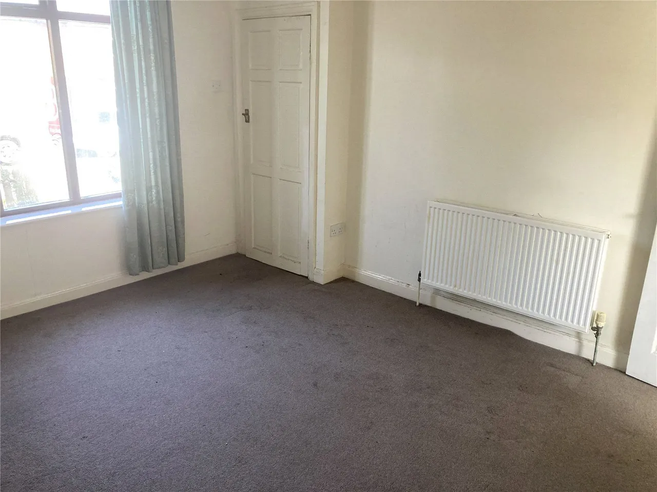 Willow Drive, Sheffield, South Yorkshire, S9, photo 12