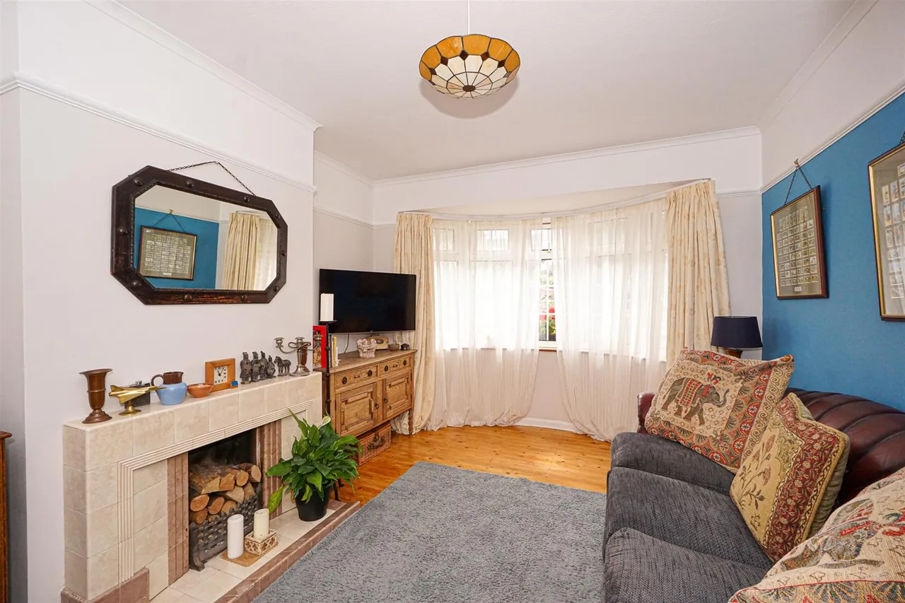 Park Avenue, Hastings, photo 10