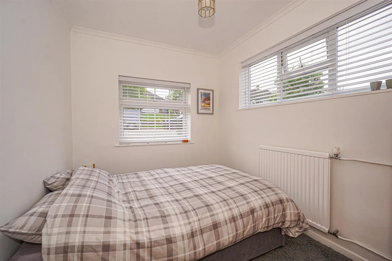 Park Avenue, Hastings, photo 12