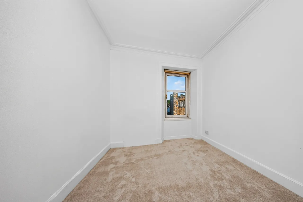 Alexandra Parade, Glasgow, photo 7