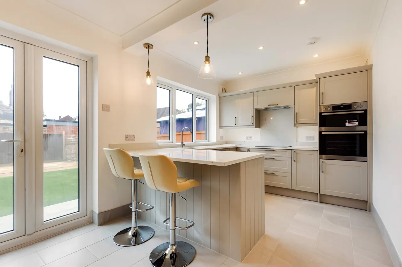 Warwick Road, Welling, photo 2
