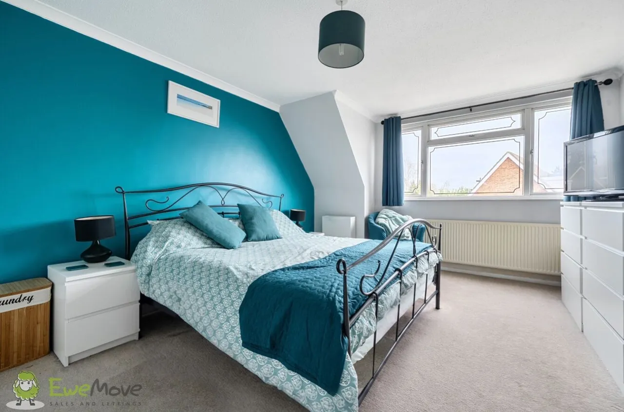 Springfield Road, Pamber Heath, RG26, photo 9
