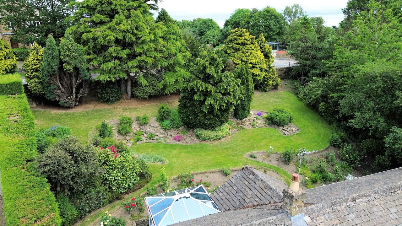Lightridge Close, Huddersfield, HD2, photo 31