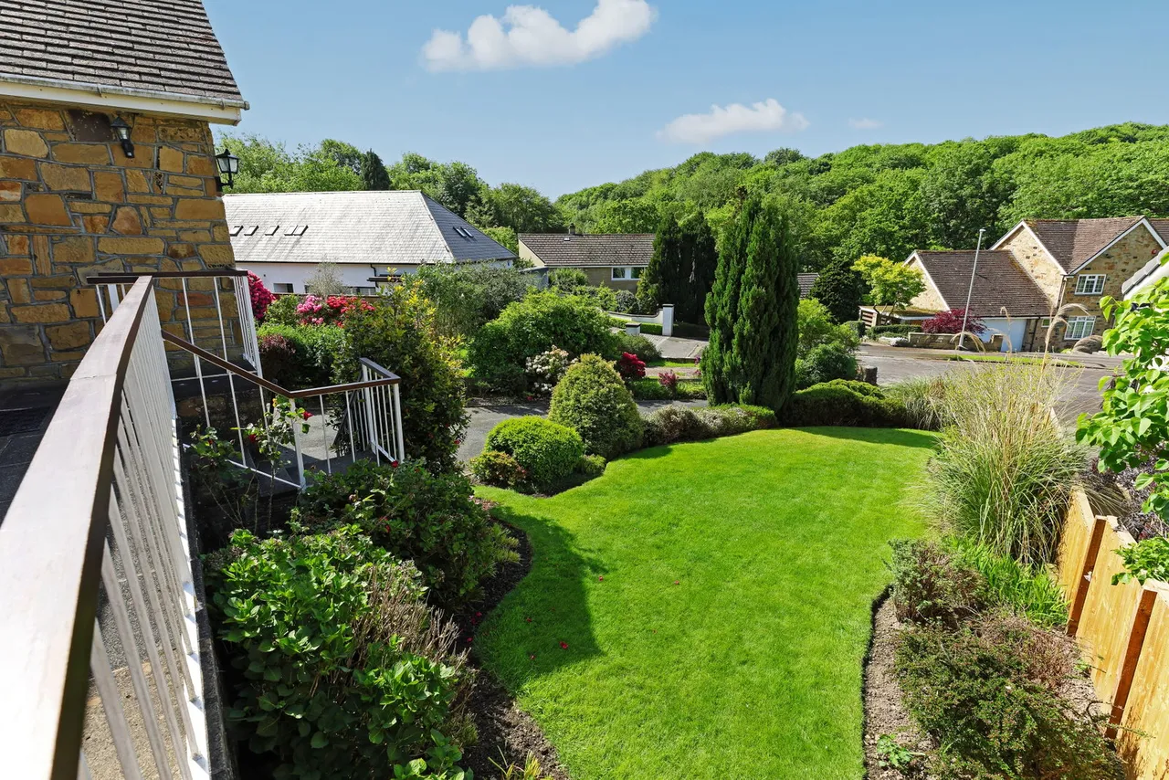 Lightridge Close, Huddersfield, HD2, photo 21