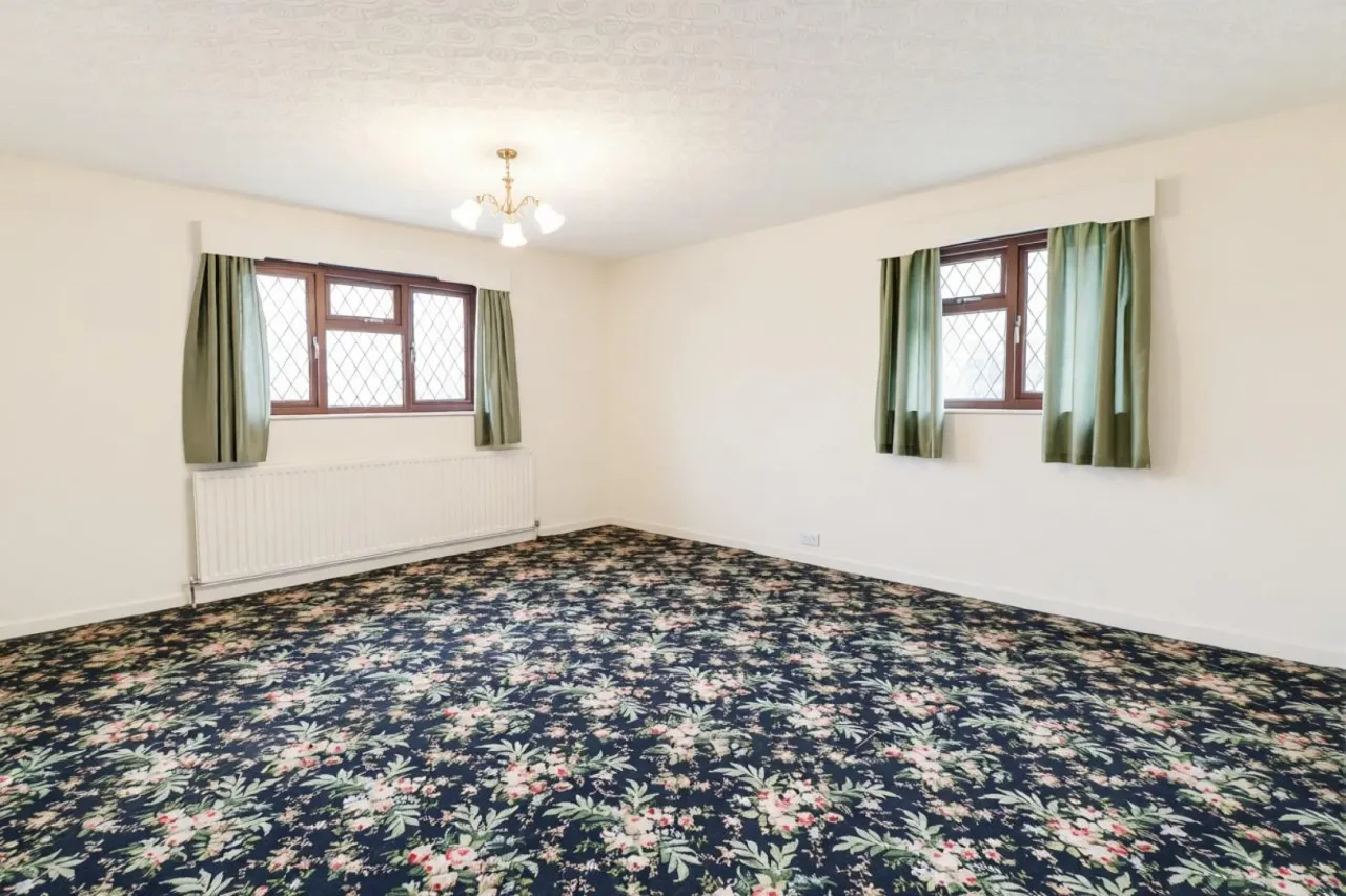 Minden Grove, Sneyd Green, ST6, photo 18