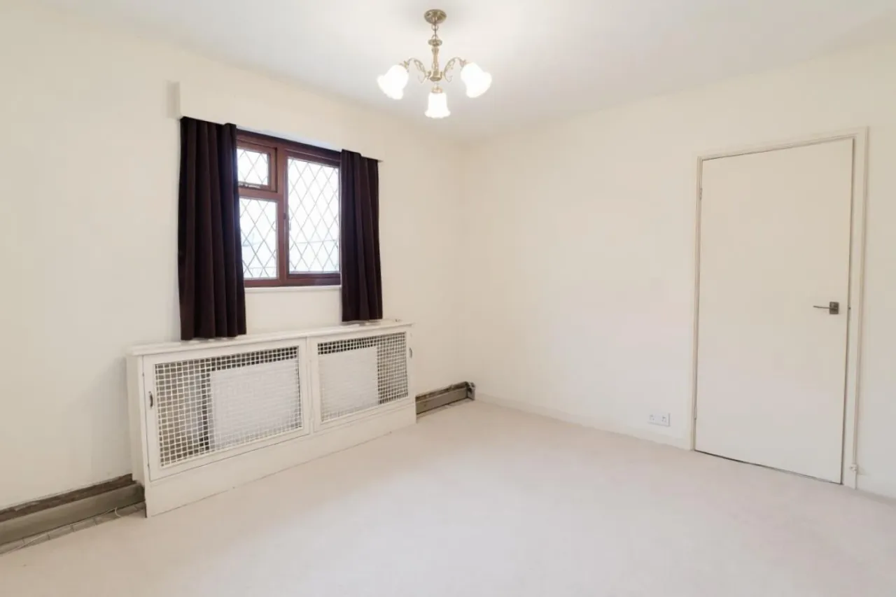 Minden Grove, Sneyd Green, ST6, photo 22