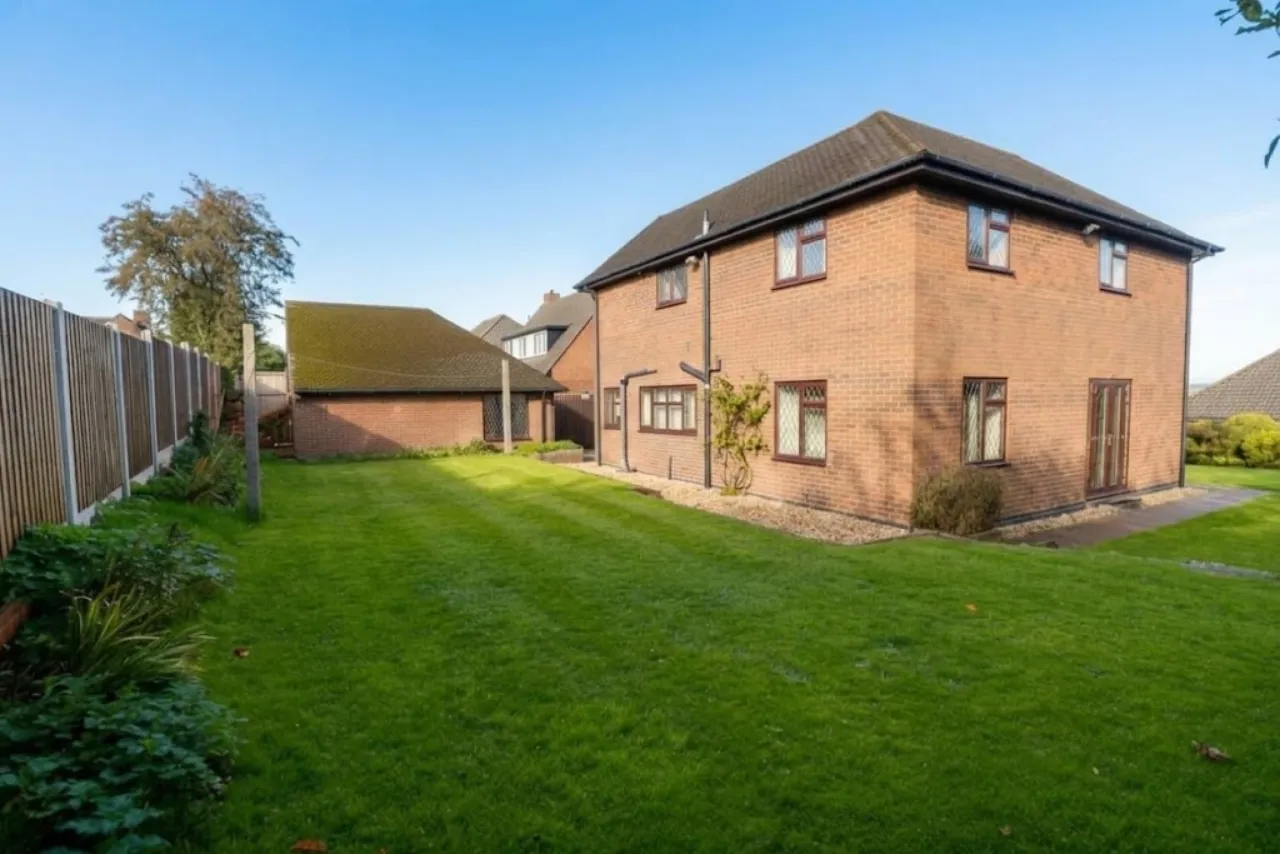 Minden Grove, Sneyd Green, ST6, photo 32