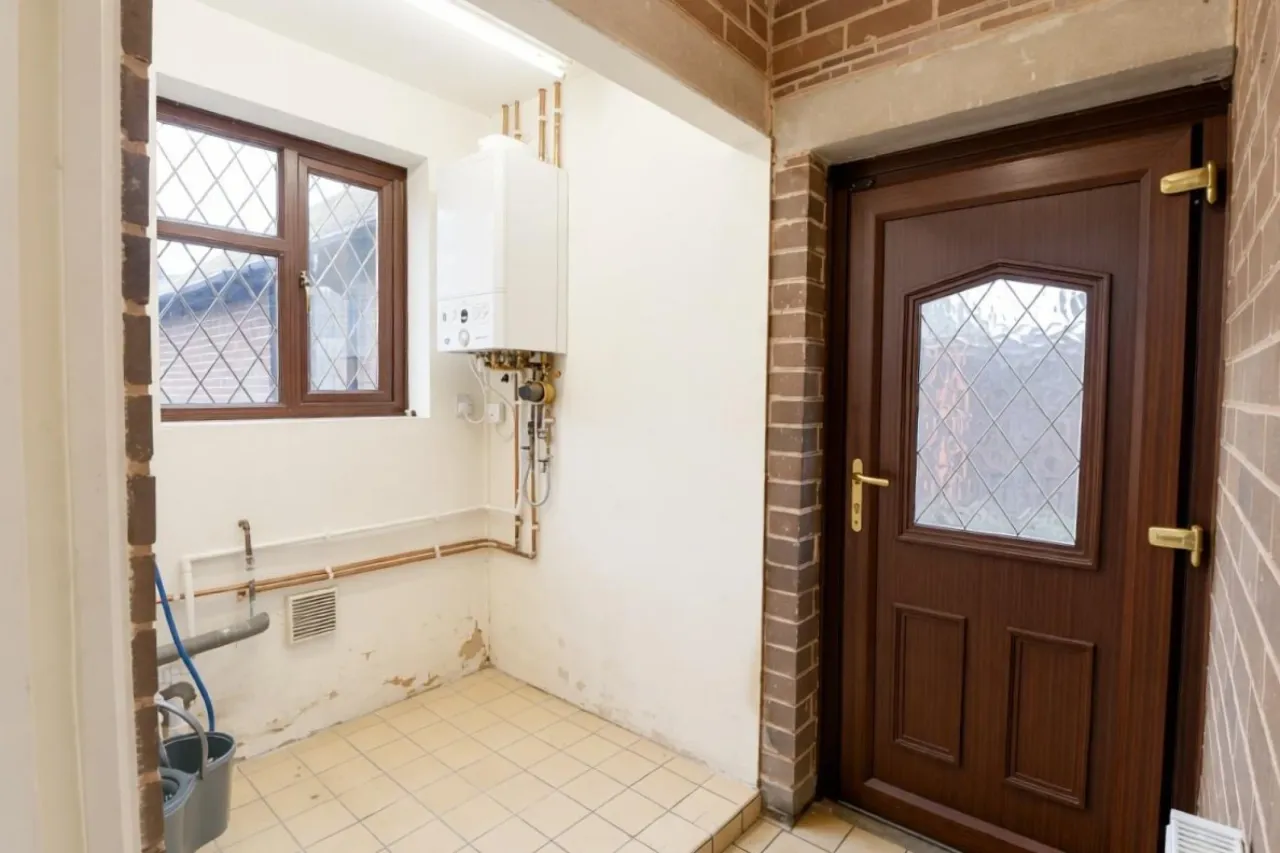Minden Grove, Sneyd Green, ST6, photo 11