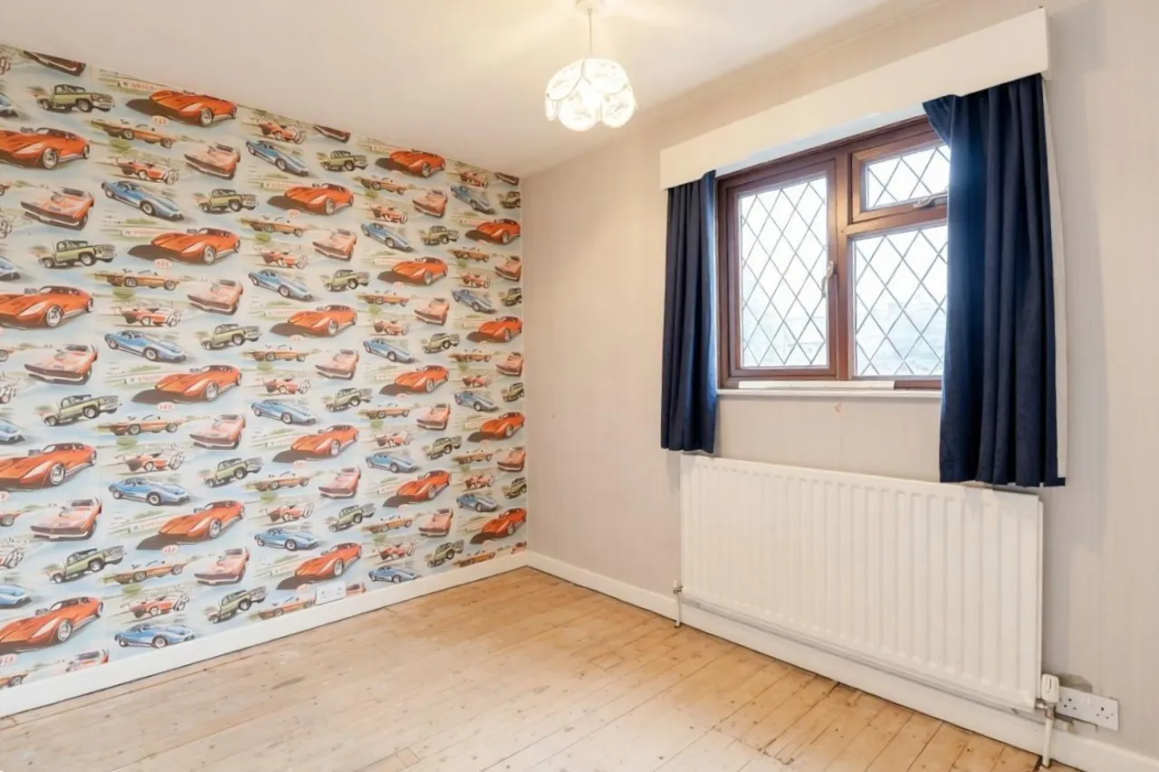 Minden Grove, Sneyd Green, ST6, photo 25