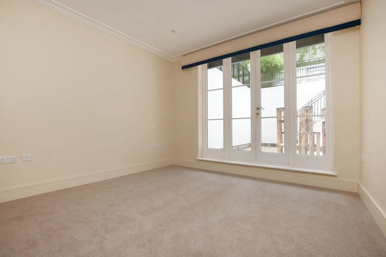 Acacia Road, St John's Wood, NW8, photo 8