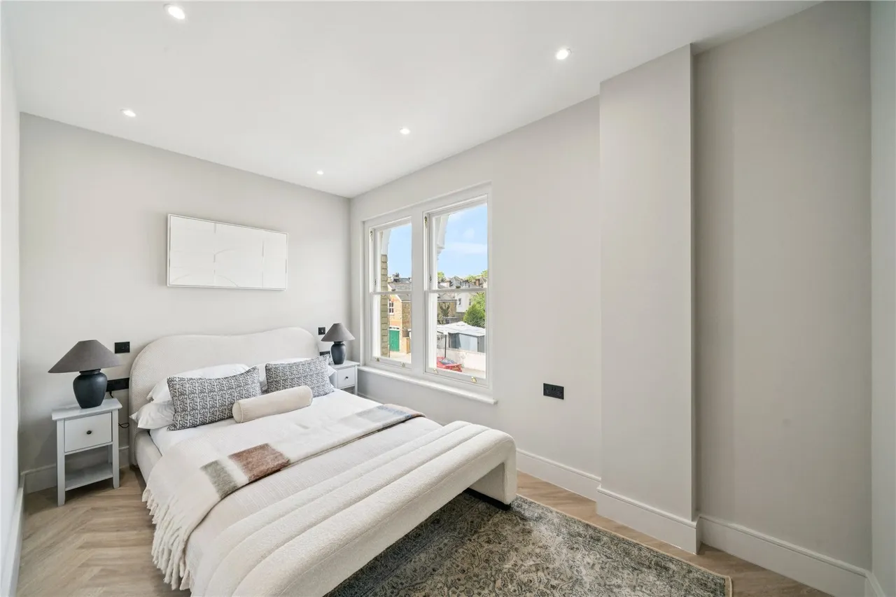 Ramsden Road, London, SW12, photo 4