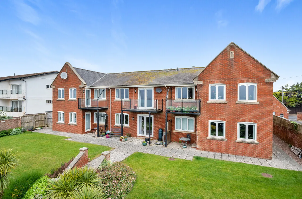 1 bed property for sale, Coastguard Road, Budleigh Salterton, EX9