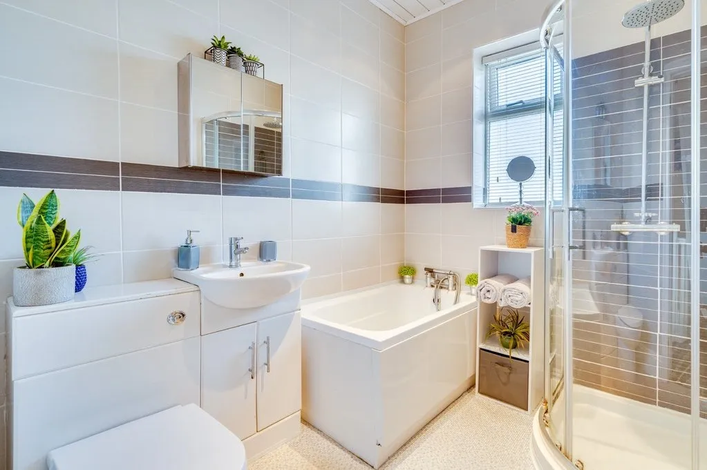 Hillcrest Avenue, Batley WF17 7HW, photo 11