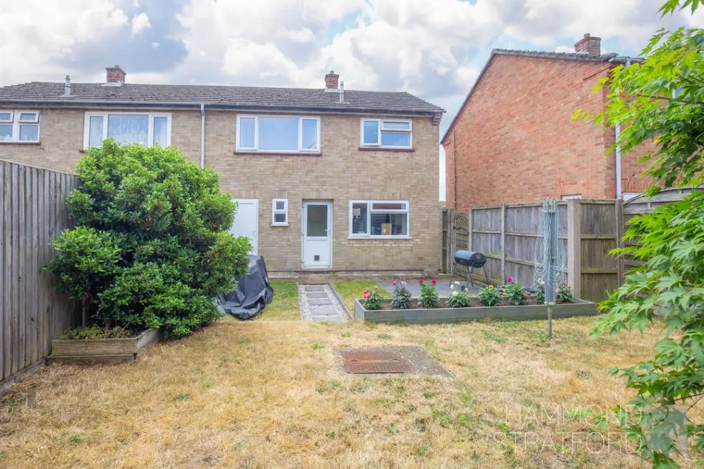 Halford Close, Attleborough, photo 12