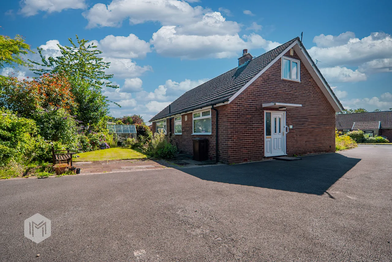 Greenfield Close, Bury, BL8 2LY, photo 27