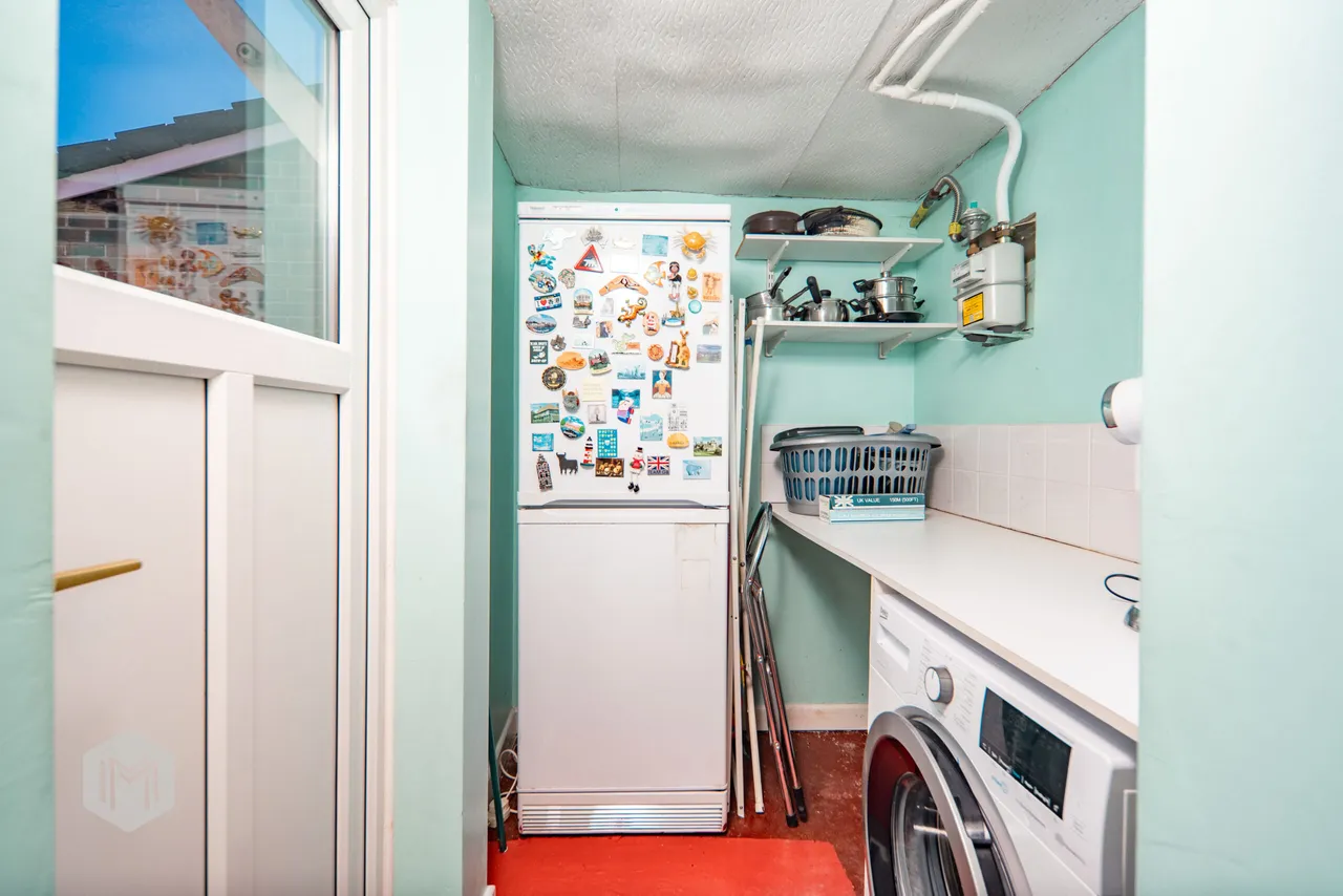 Greenfield Close, Bury, BL8 2LY, photo 11