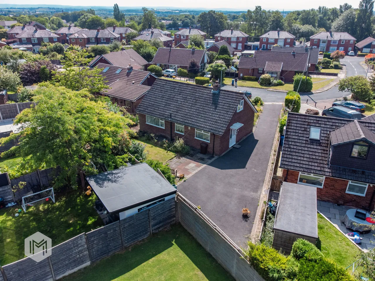 Greenfield Close, Bury, BL8 2LY, photo 17