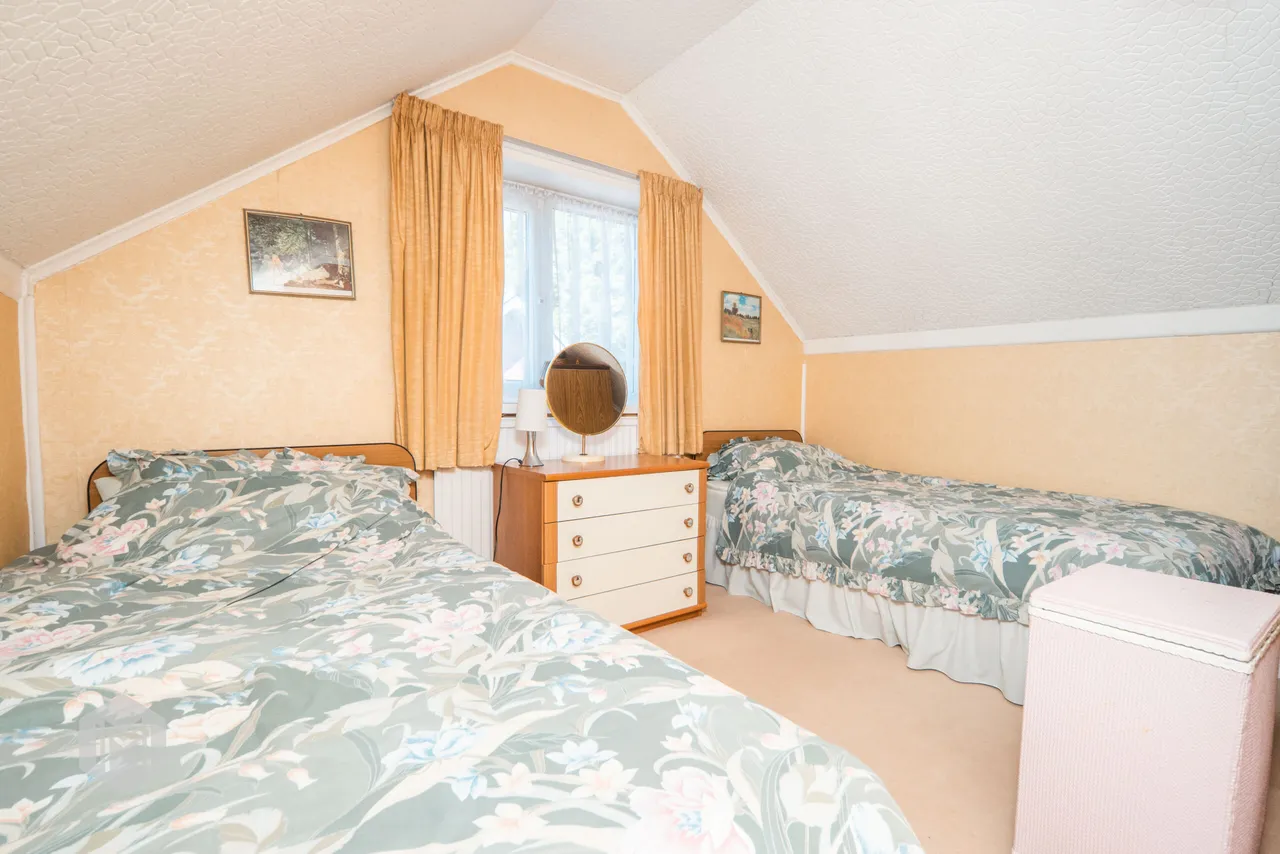 Greenfield Close, Bury, BL8 2LY, photo 25