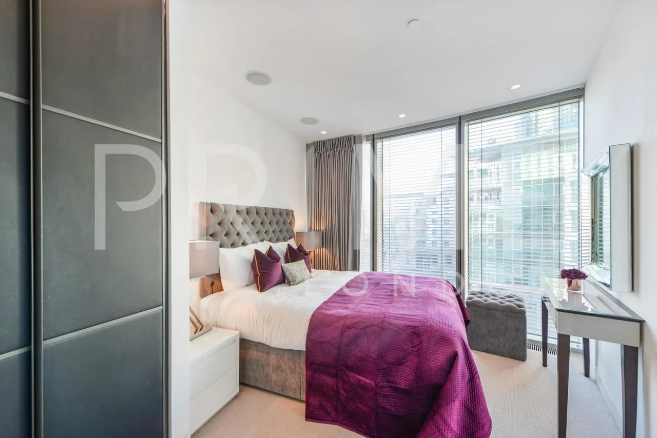 The Tower, One St George Wharf, SW8, photo 9