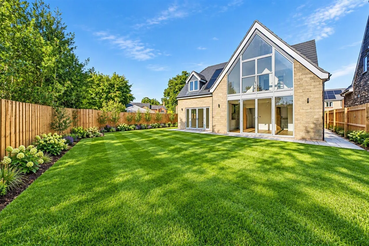 Brington Road, Long Buckby, NN6, photo 3