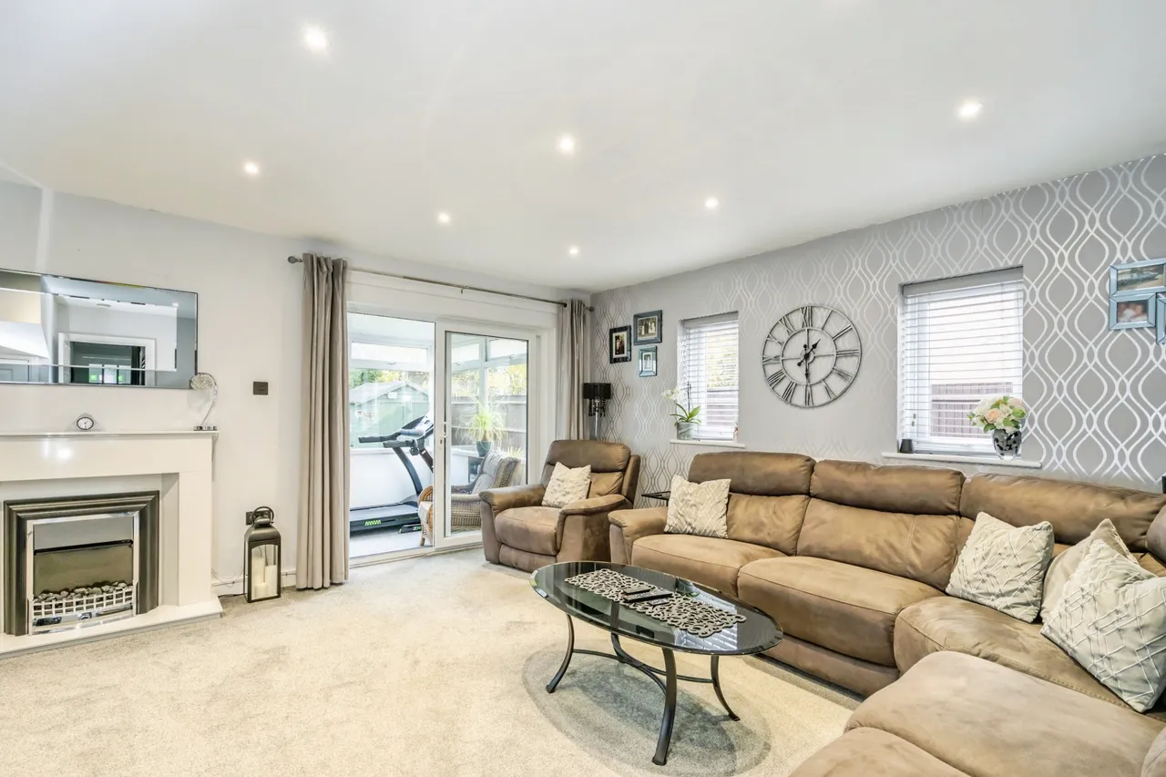 Graham Road, Yapton, Arundel, photo 4