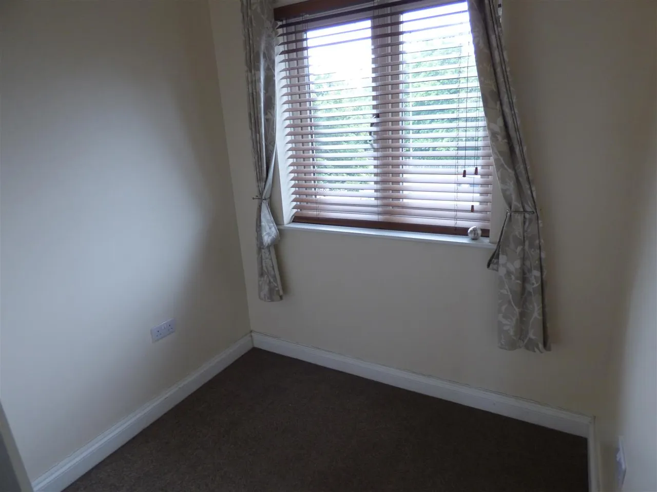Toton Lane, Stapleford, NG9, photo 6