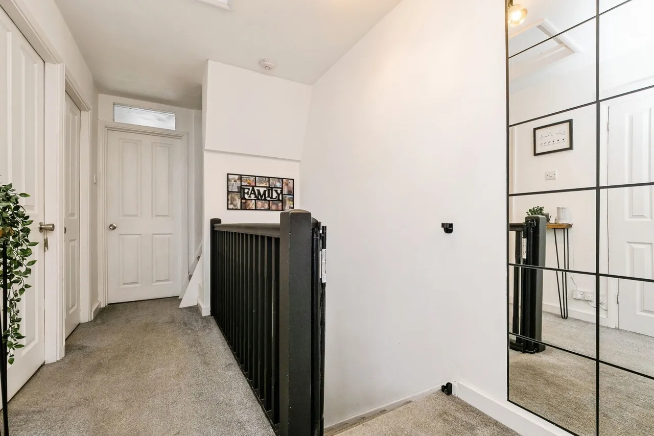Hillrise Road, Romford, RM5, photo 9