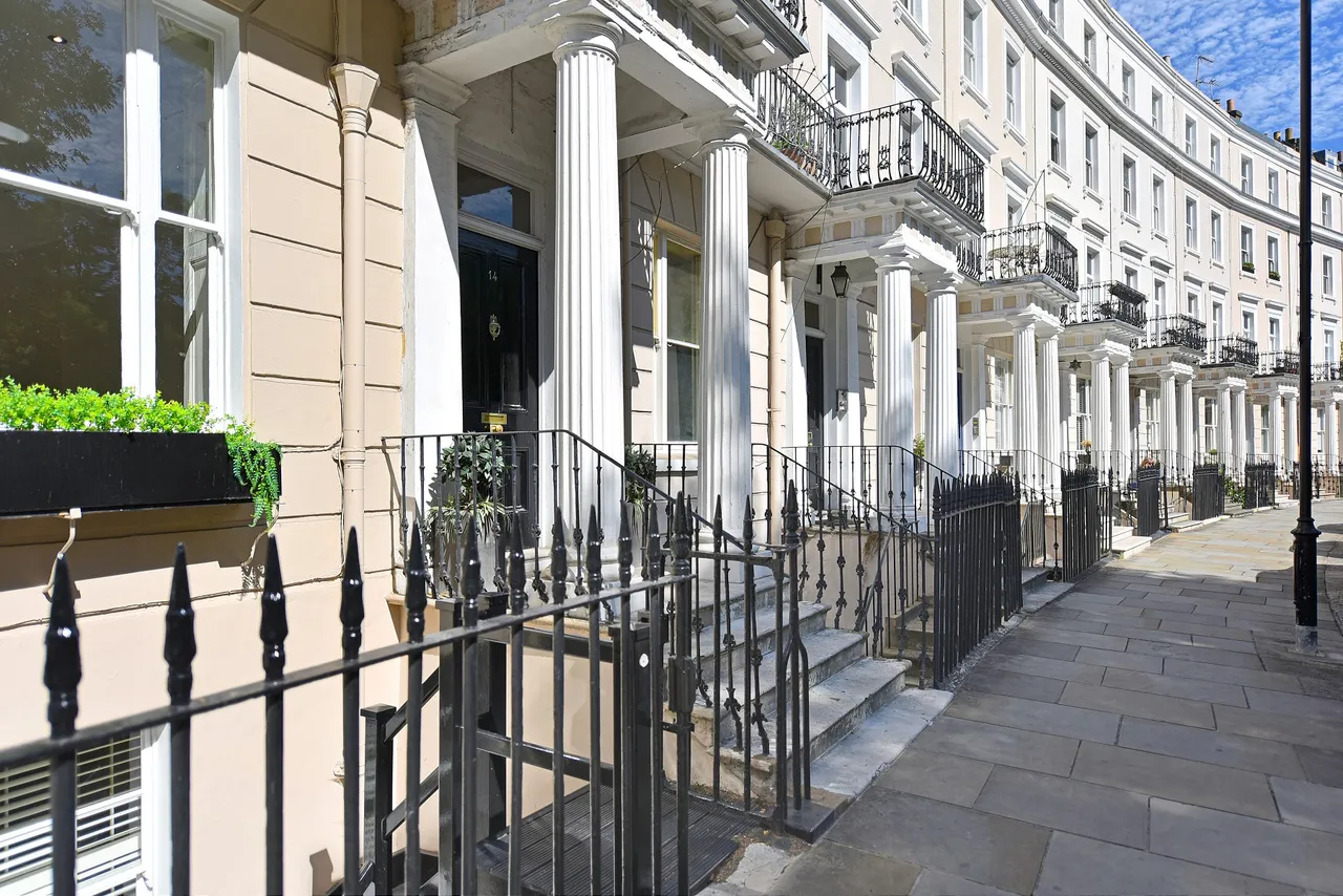 Royal Crescent, Holland Park, London, W11, photo 10