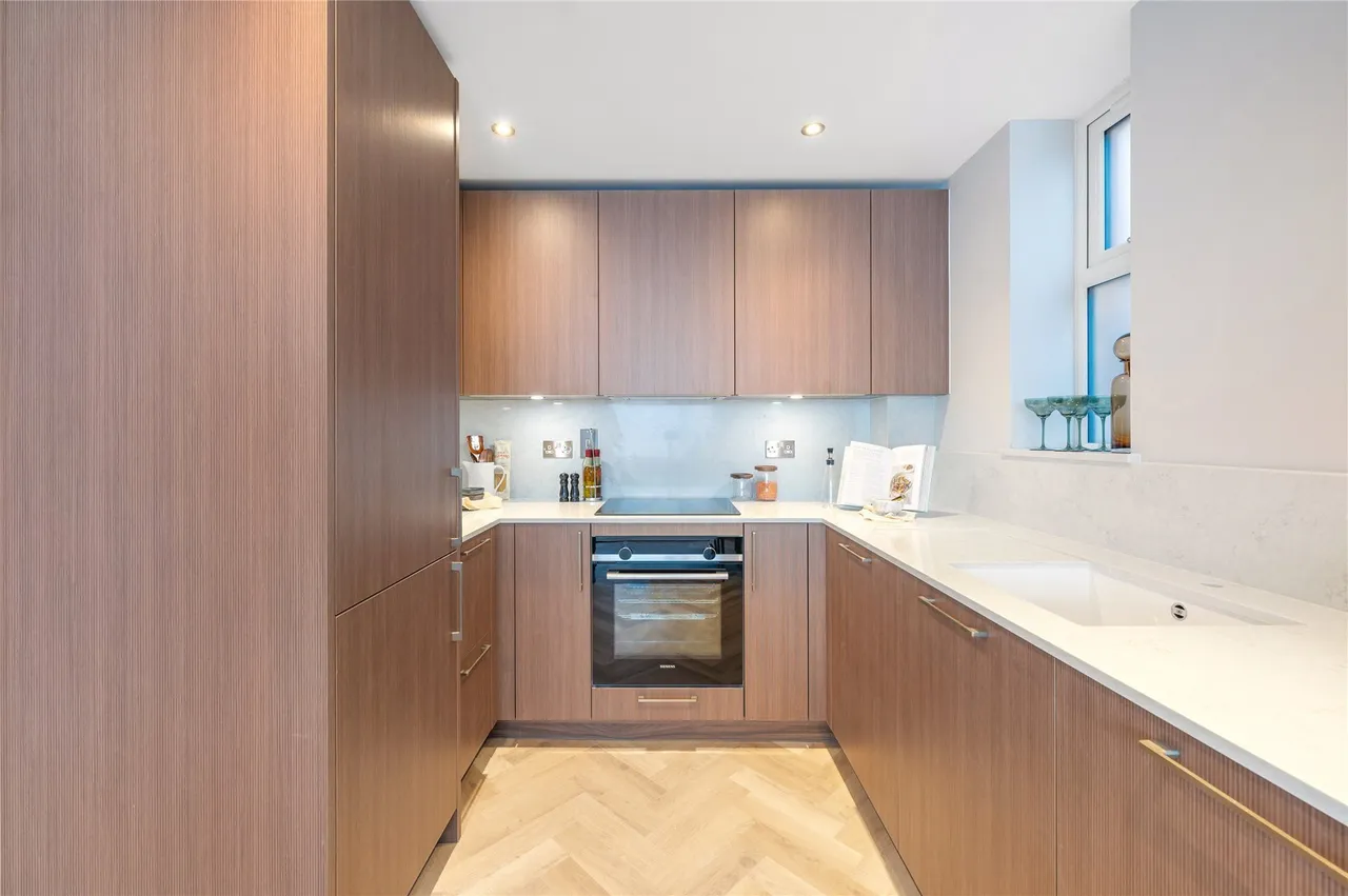 Thornton Road, London, SW12, photo 6