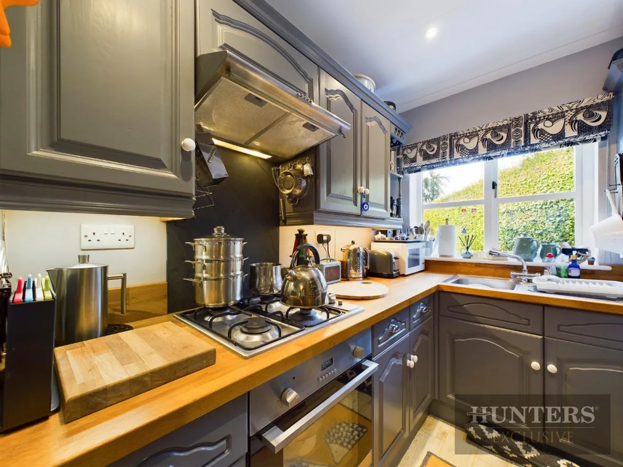Hackness Road, Scalby, YO13, photo 9