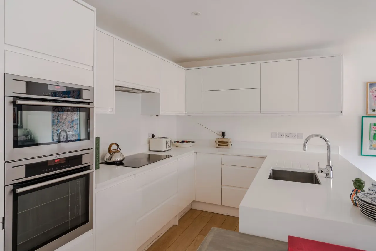 Sirdar Road, Notting Hill, London, W11 4EF, photo 6