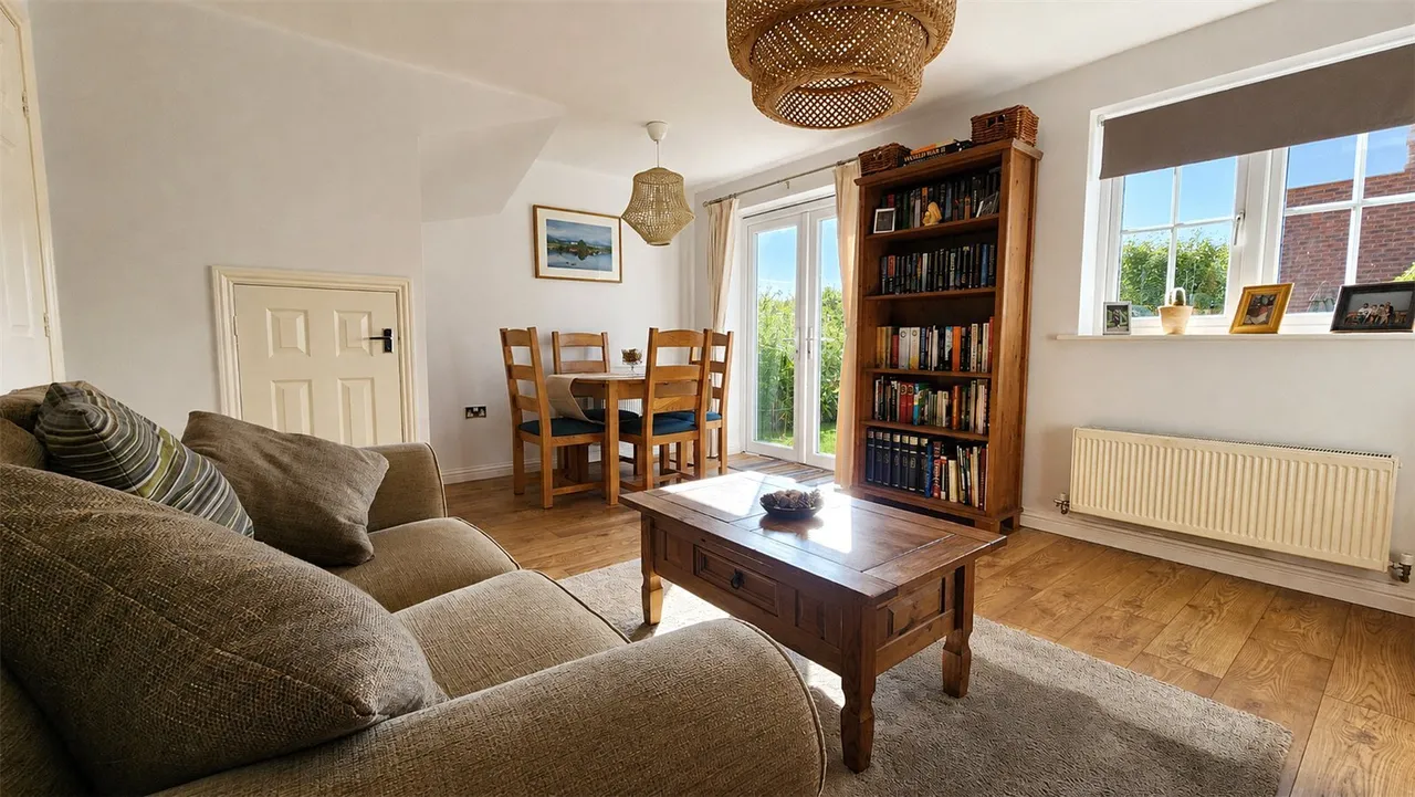 Crowder Close, Bardney, Lincoln, Lincolnshire, LN3, photo 3