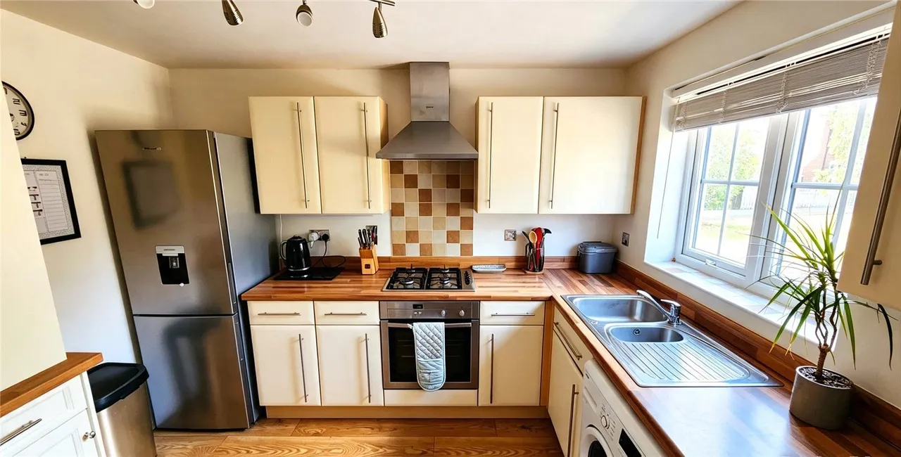 Crowder Close, Bardney, Lincoln, Lincolnshire, LN3, photo 7
