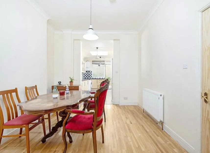 Axminster Road, Holloway, N7, photo 9