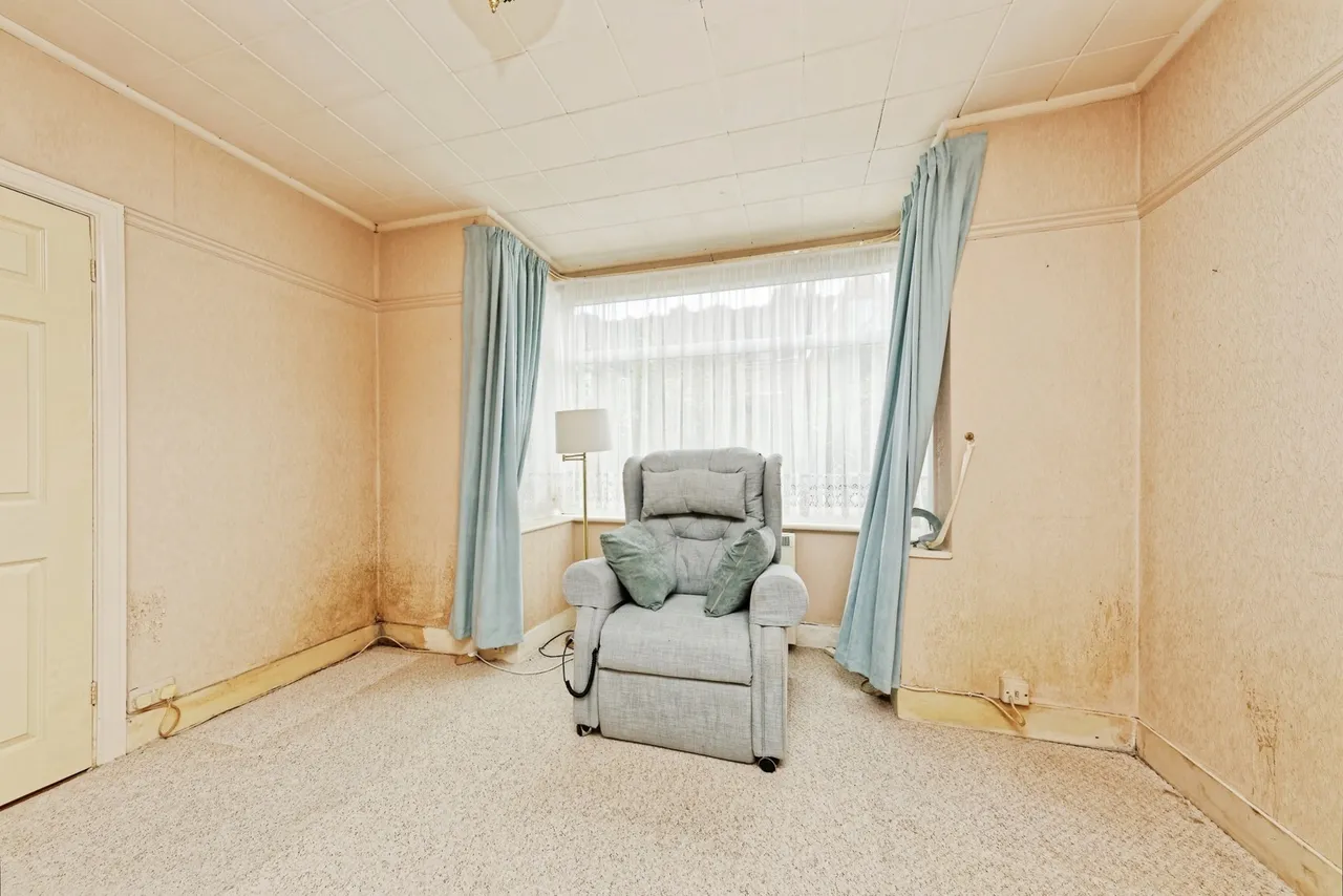 Farthingloe Road, Dover, Kent, CT17, photo 8