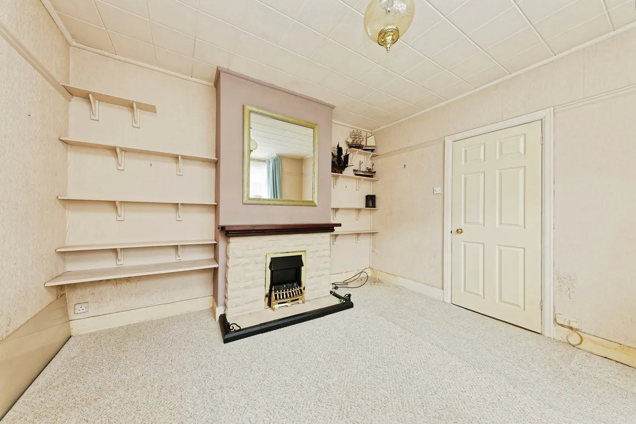 Farthingloe Road, Dover, Kent, CT17, photo 9