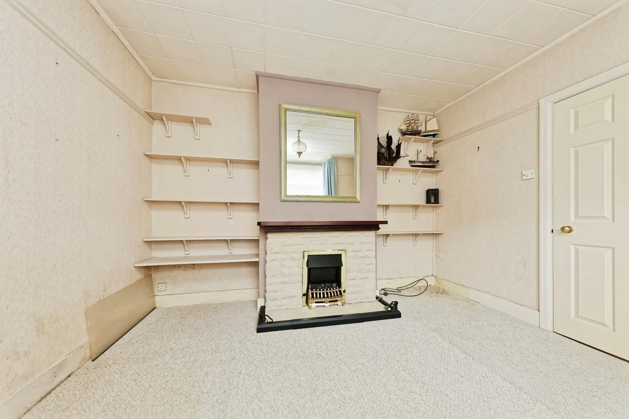 Farthingloe Road, Dover, Kent, CT17, photo 6