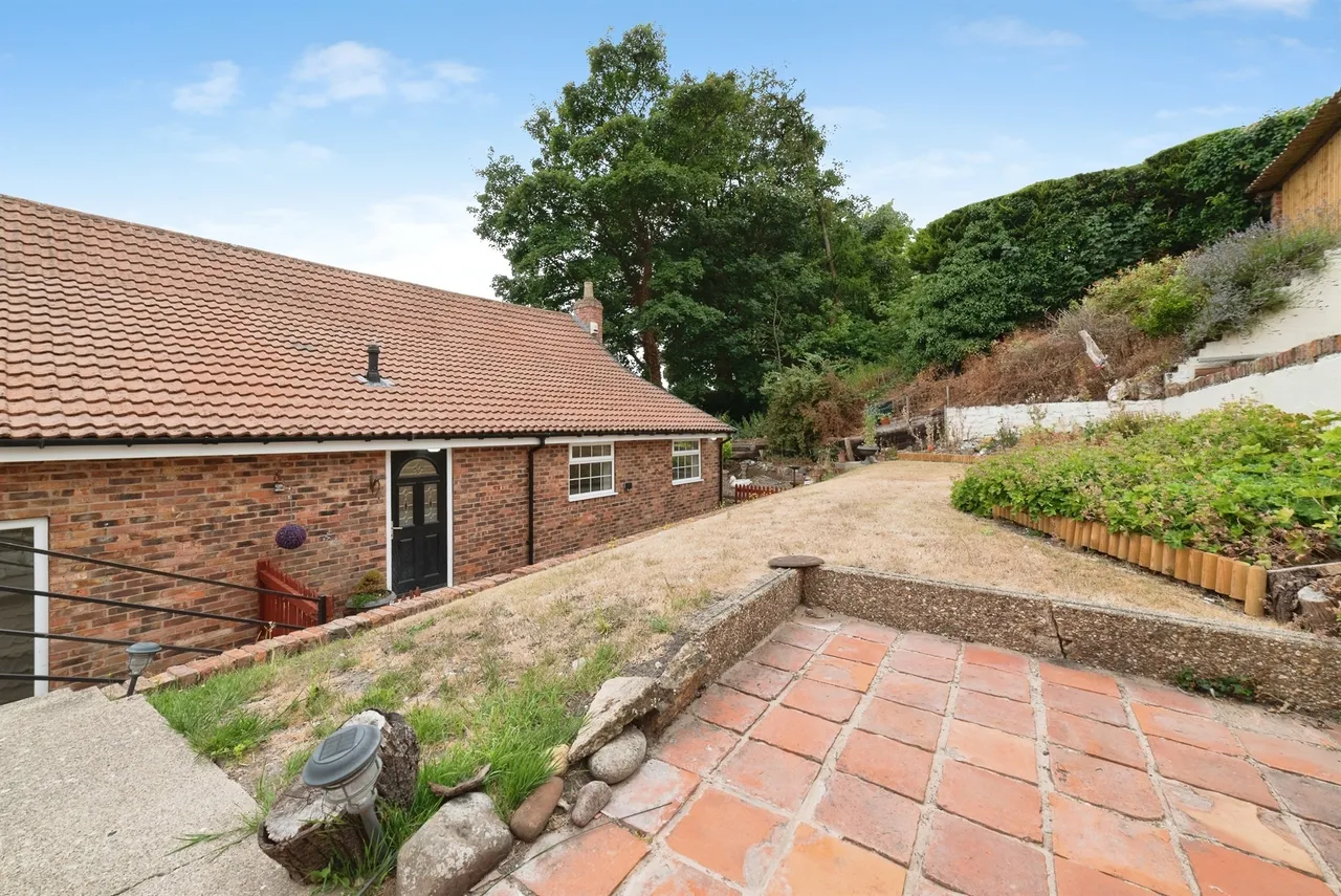 Old Village Road, Little Weighton, HU20, photo 20