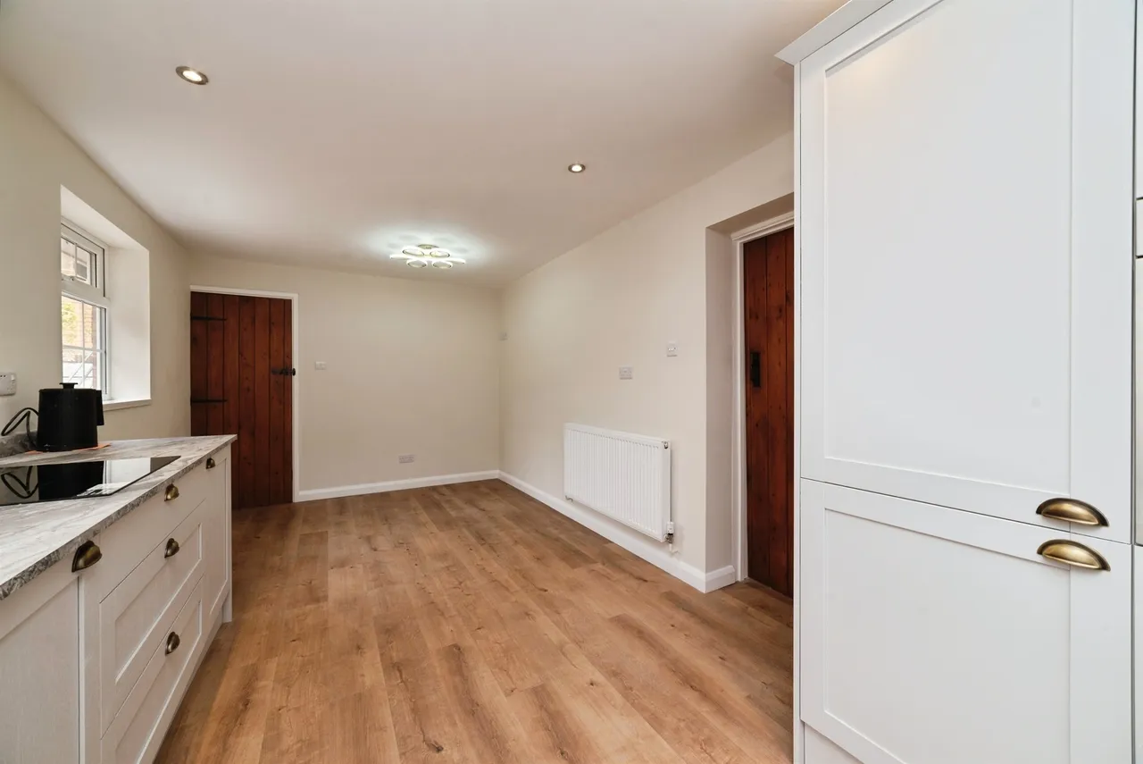 Old Village Road, Little Weighton, HU20, photo 7