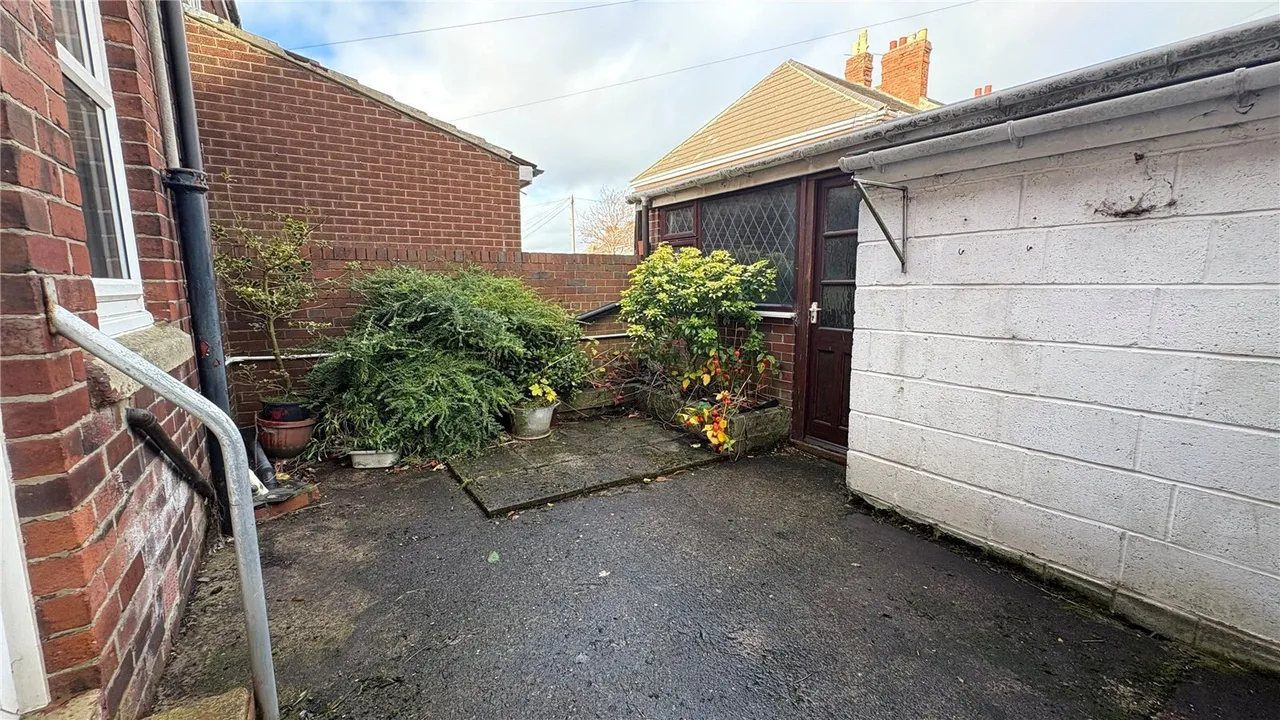 Carr Hill Road, Gateshead, Tyne and Wear, NE9, photo 8