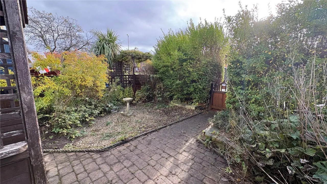 Carr Hill Road, Gateshead, Tyne and Wear, NE9, photo 4