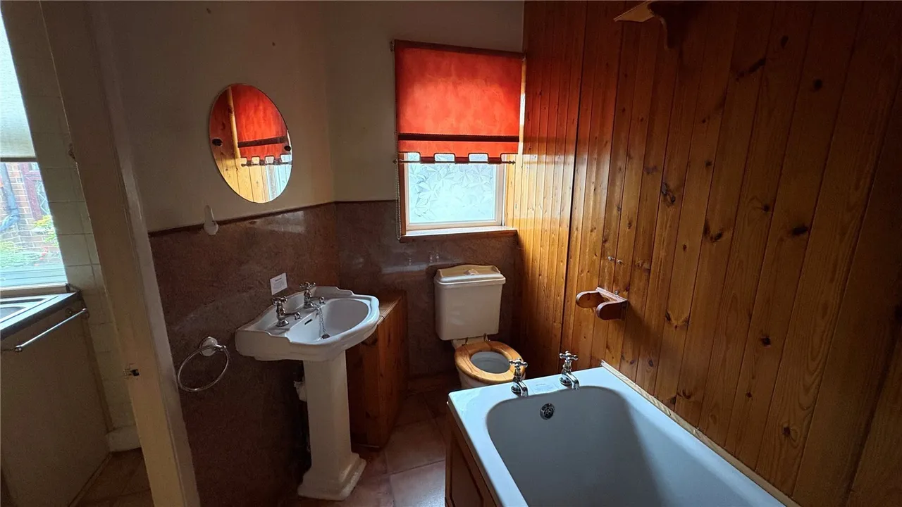 Carr Hill Road, Gateshead, Tyne and Wear, NE9, photo 7