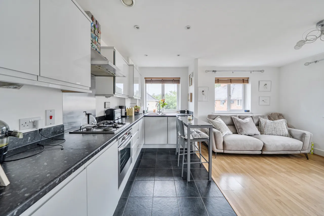 Wren Lane, Ruislip, HA4, photo 12