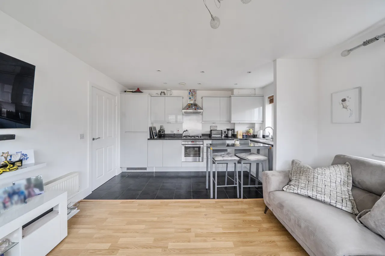 Wren Lane, Ruislip, HA4, photo 15